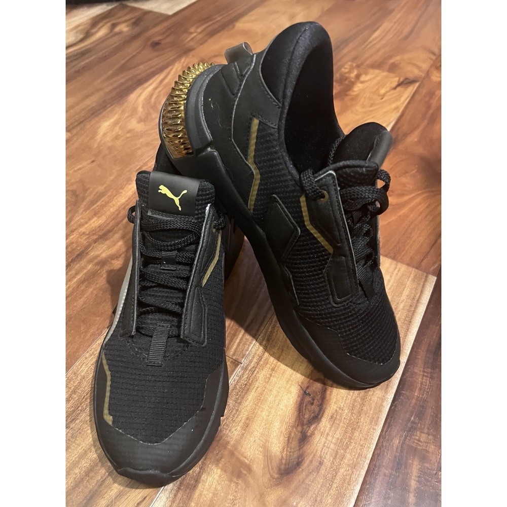 UMA womens Provoke Xt Cross Trainer, Black/Team Gold size 8